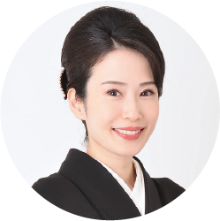 講談師 一龍斎貞鏡さん写真